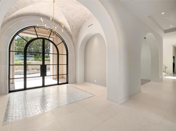 Undisclosed Address #3397055, Austin TX 78733