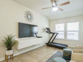 340 Beretta CIR, Georgetown TX 78628