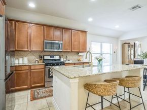 340 Beretta CIR, Georgetown TX 78628