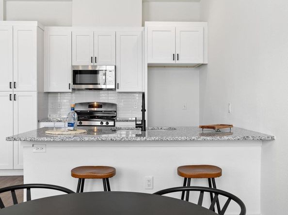 1811 Webberville RD 1209, Austin TX 78721