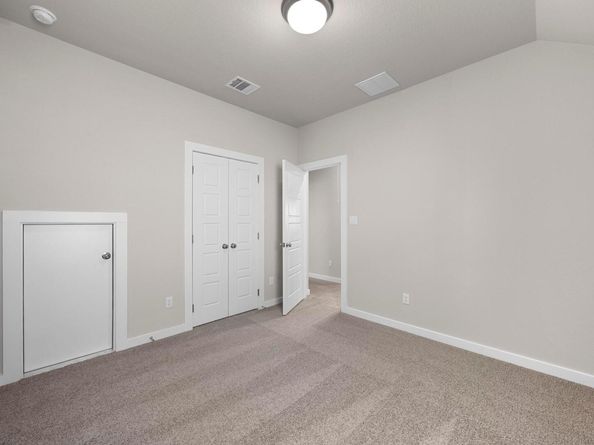 8013 Shining Flor RUN, Lago Vista TX 78645