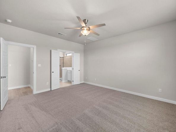 8013 Shining Flor RUN, Lago Vista TX 78645