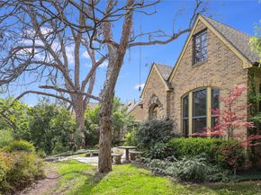 2206 Parkway, Austin TX 78703