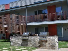 2200 Dickson DR 231, Austin TX 78704