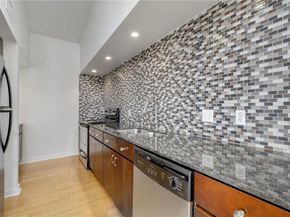 2200 Dickson DR 231, Austin TX 78704