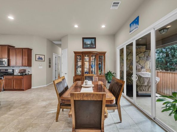 1204 Clearwing CIR, Georgetown TX 78626