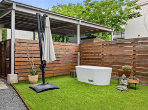 613 W Annie ST A, Austin TX 78704