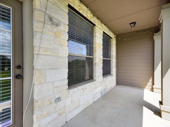 9201 Brodie LN 2903, Austin TX 78748