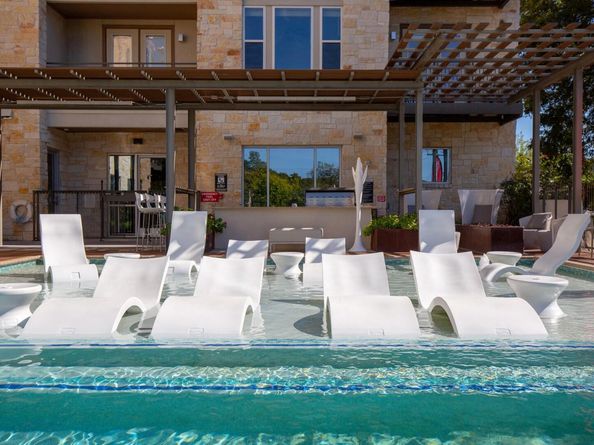 1900 Barton Springs RD 3038, Austin TX 78704