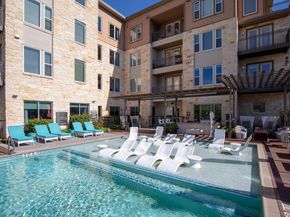 1900 Barton Springs RD 3038, Austin TX 78704
