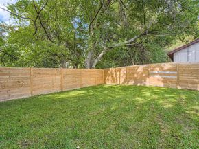 12206 Tyson CV B, Austin TX 78758