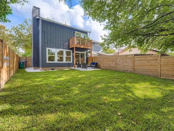 12206 Tyson CV B, Austin TX 78758