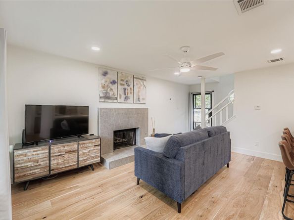 12206 Tyson CV B, Austin TX 78758