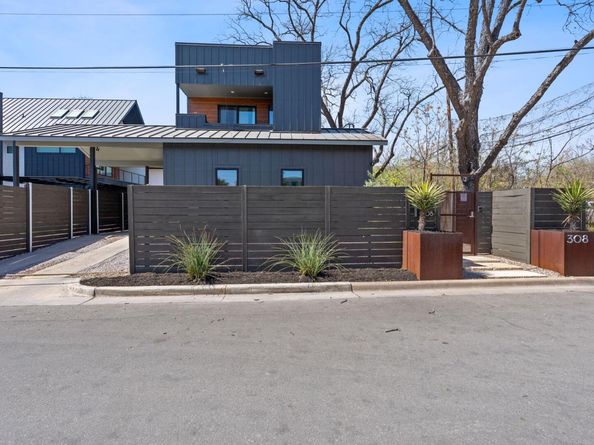 308 Onion ST, Austin TX 78702