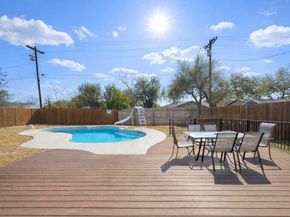 1609 Woodhill DR, Round Rock TX 78681