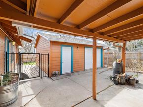 1011 Chesapeake DR, Austin TX 78758