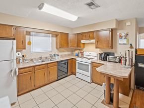 1011 Chesapeake DR, Austin TX 78758