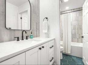 433 Towne Park TRL, Austin TX 78751