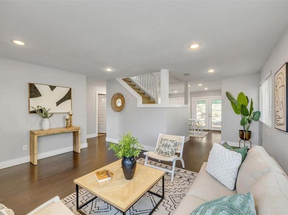 3510 Oak Springs DR, Austin TX 78721