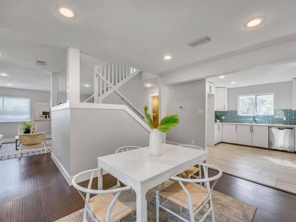 3510 Oak Springs DR, Austin TX 78721