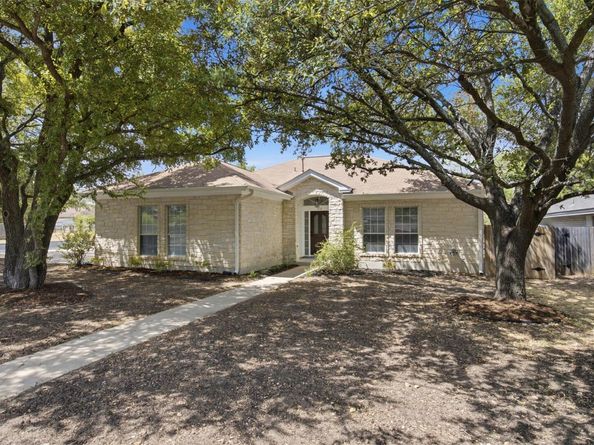 312 Debora Dr, Georgetown TX 78628