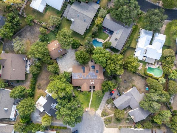 2401 Apple Valley CIR, Austin TX 78747