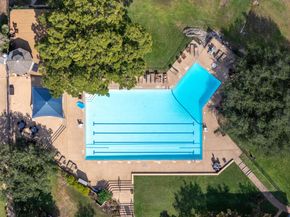 2401 Apple Valley CIR, Austin TX 78747