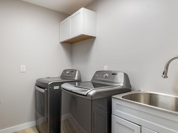2401 Apple Valley CIR, Austin TX 78747