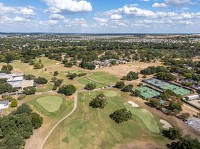 2401 Apple Valley CIR, Austin TX 78747