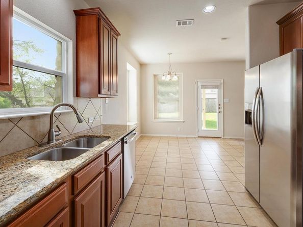 1818 Golden Arrow Ave, Cedar Park TX 78613