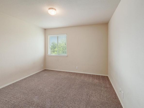 1818 Golden Arrow Ave, Cedar Park TX 78613