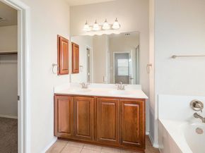 1818 Golden Arrow Ave, Cedar Park TX 78613