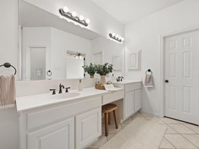 910 Vanguard ST, Austin TX 78734