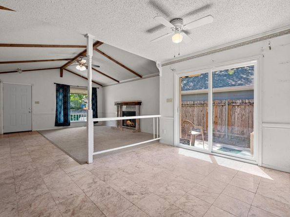 2314 Klattenhoff DR, Austin TX 78728