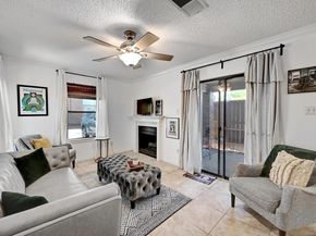 7635 Guadalupe ST 1002, Austin TX 78752