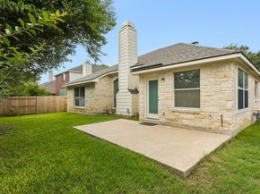 7206 W Magic Mountain LN, Round Rock TX 78681