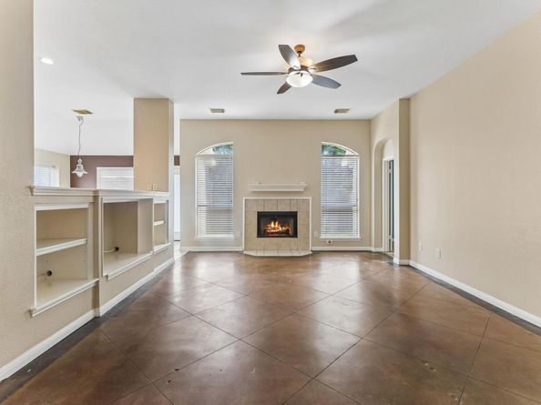 7206 W Magic Mountain LN, Round Rock TX 78681