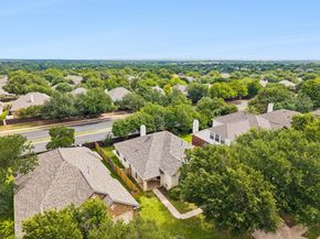 7206 W Magic Mountain LN, Round Rock TX 78681