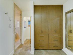 2208 Mountain View RD, Austin TX 78703