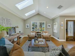 2208 Mountain View RD, Austin TX 78703