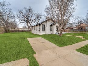 3731  Ave Avenue  N, Fort Worth Texas 76105