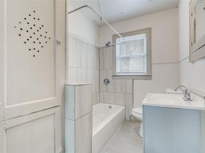 3731  Ave Avenue  N, Fort Worth Texas 76105