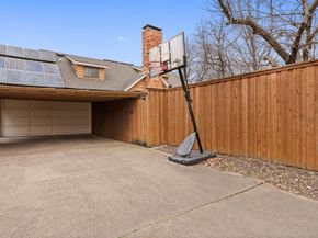 2653  Heatherwood Drive , Dallas Texas 75228