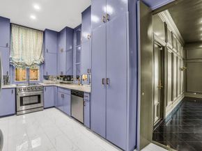 3802 S Versailles Avenue , Dallas Texas 75209