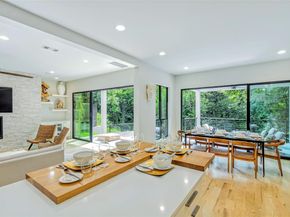 655  Kessler Reserve Court , Dallas Texas 75208