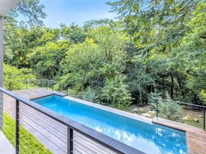 655  Kessler Reserve Court , Dallas Texas 75208