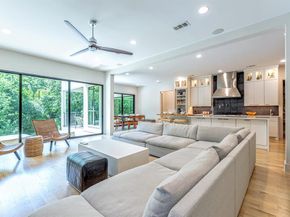 655  Kessler Reserve Court , Dallas Texas 75208
