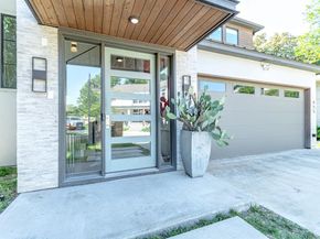 655  Kessler Reserve Court , Dallas Texas 75208