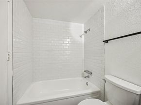 4044  Buena Vista Street  205, Dallas Texas 75204