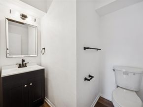 4044  Buena Vista Street  205, Dallas Texas 75204